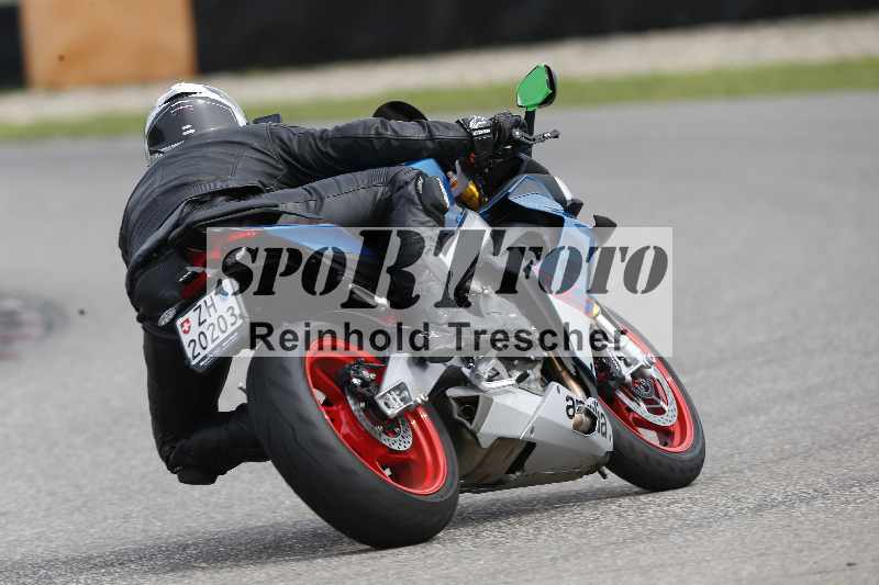 /41 06.08.2025 FREERIDE Training ADR/Gruppe B/1